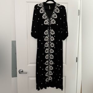 FREE PEOPLE EMBROIDERED FABLE DRESS